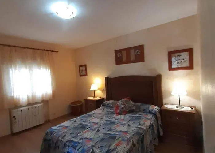 El Maragato Holiday home Navalsauz